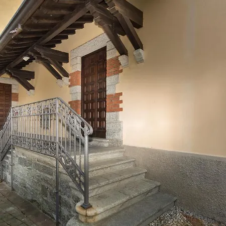 Casa Nel Rustico Foresteria Lombarda *