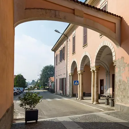 Capsule hotel Casa Nel Rustico Foresteria Lombarda *